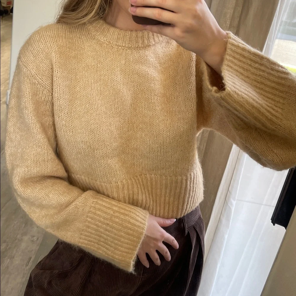 Zara Beige Ribbed Crew Neck Sweater - Picture 10 of 13